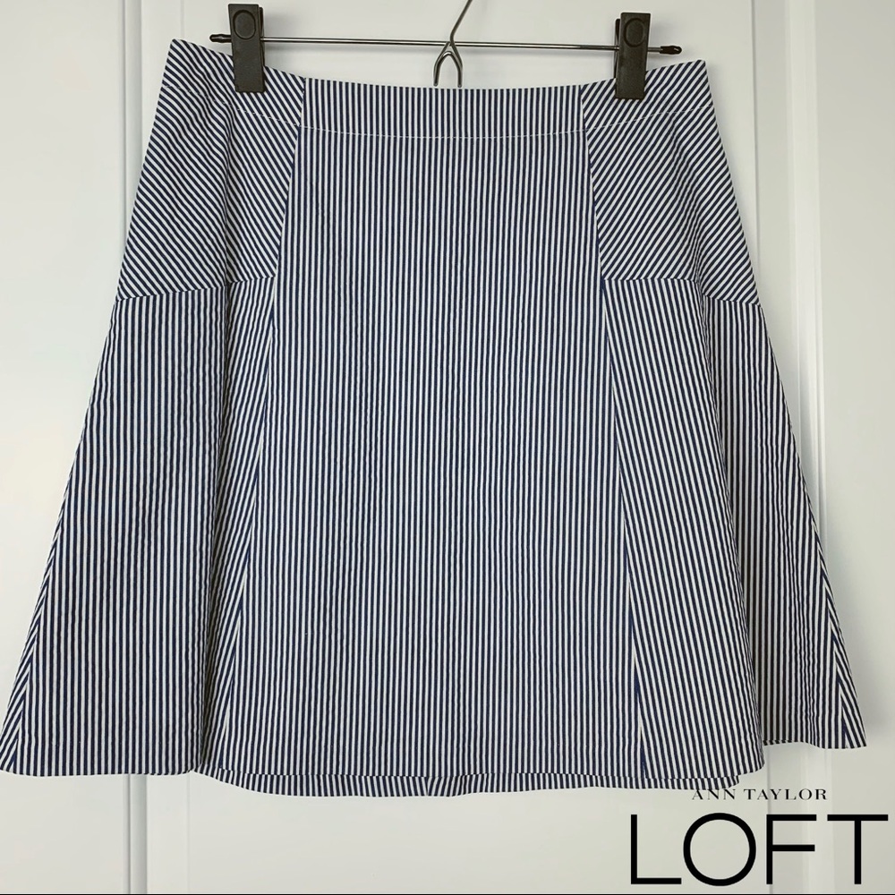 Ann Taylor LOFT Navy Blue White Striped A-Line Mini Skirt Petite 8P Cotton Blend